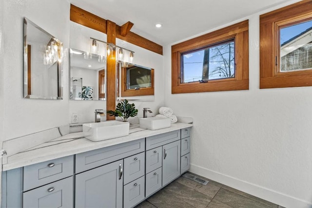 bathroom with vanity