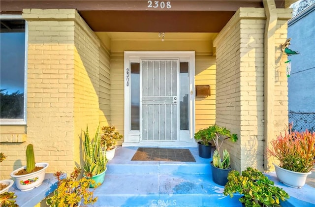 view of property entrance