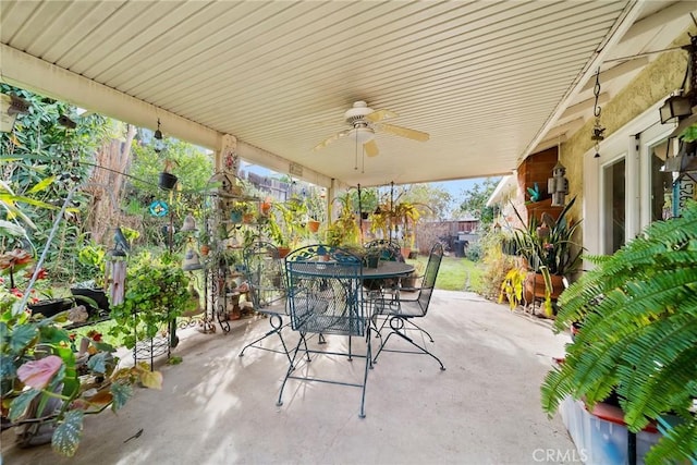 view of patio featuring ceiling fan