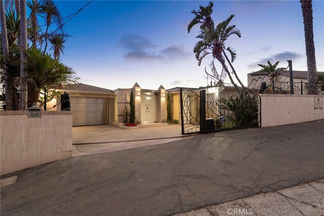 view of front of house featuring a garage