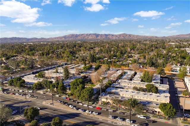 drone / aerial view featuring a mountain view