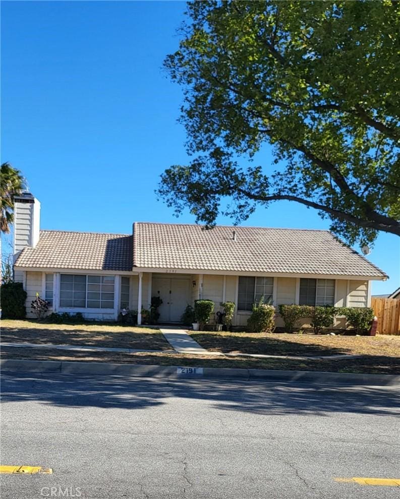 view of single story home