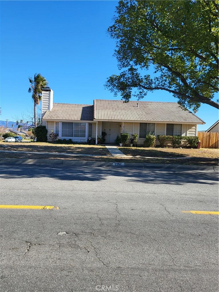 view of ranch-style home