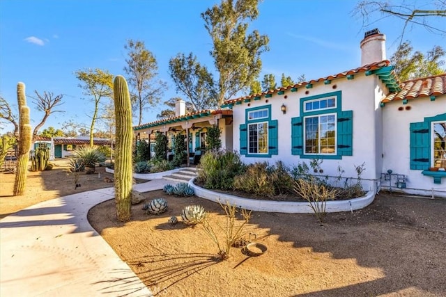 view of mediterranean / spanish-style house