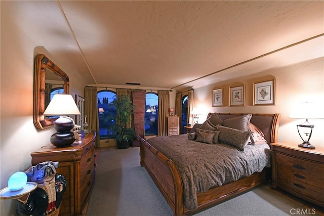 bedroom with carpet flooring