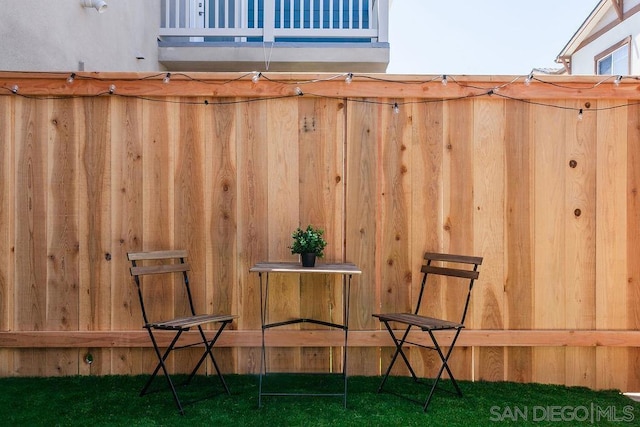 exterior space featuring a balcony