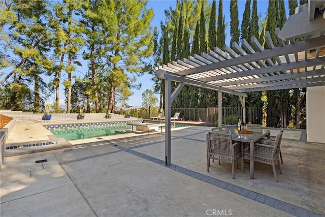 view of patio featuring a pergola and a fenced in pool