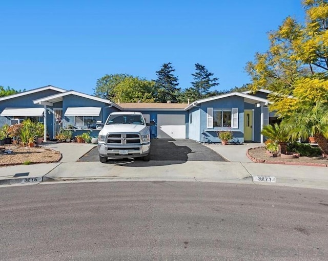 view of front facade with a garage