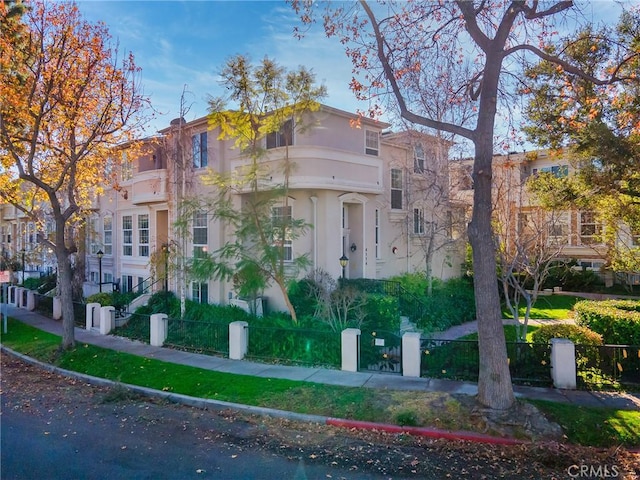 view of mediterranean / spanish-style house