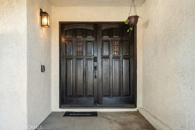 view of property entrance