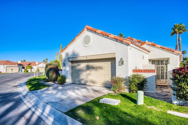 view of mediterranean / spanish-style home