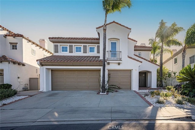 20 Flores, Lake Forest, CA 92610 - mediterranean / spanish house with a garage