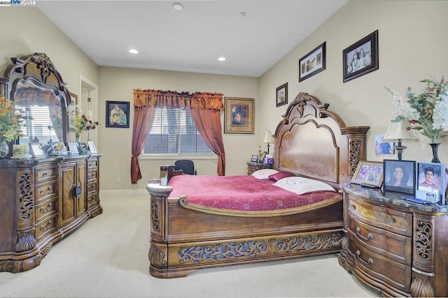 view of carpeted bedroom