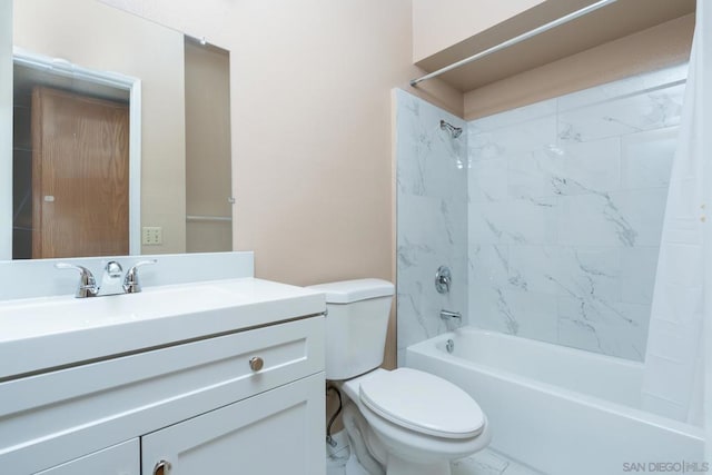 full bathroom with shower / bathtub combination with curtain, vanity, and toilet