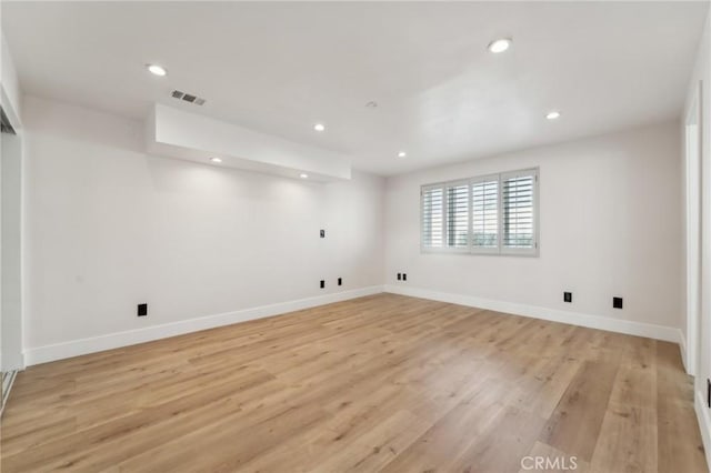 1536 Wollacott St, Redondo Beach, CA 90278 - spare room featuring recessed lighting, light wood-type flooring, and baseboards