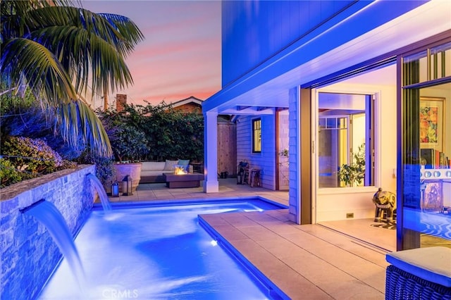 2040 Ocean Way, Laguna Beach, CA 92651 - pool with a patio area and a fire pit