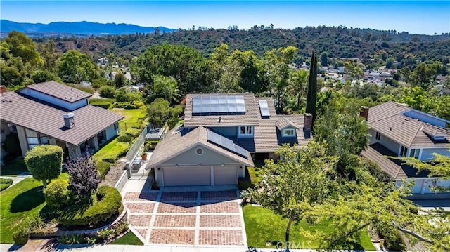 bird's eye view featuring a mountain view