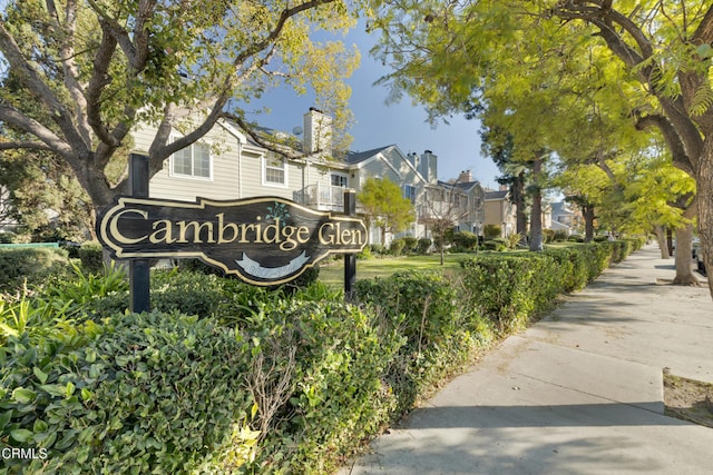 view of community / neighborhood sign