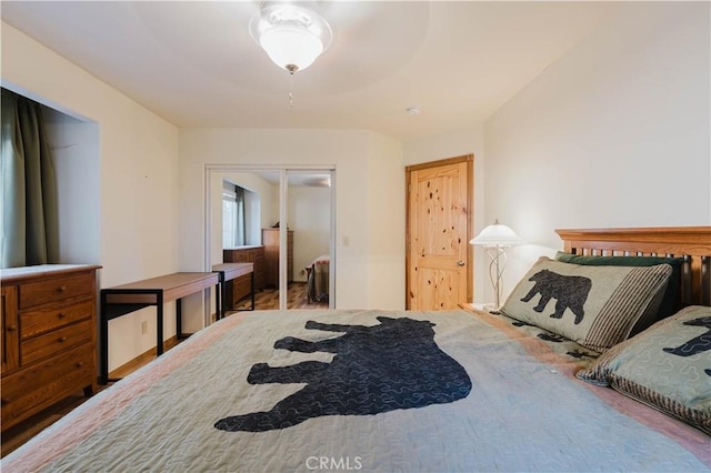 bedroom with a closet and ceiling fan