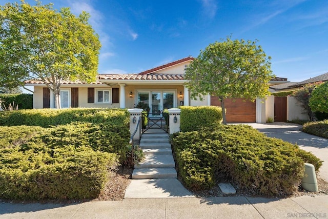 view of front of home featuring a garage