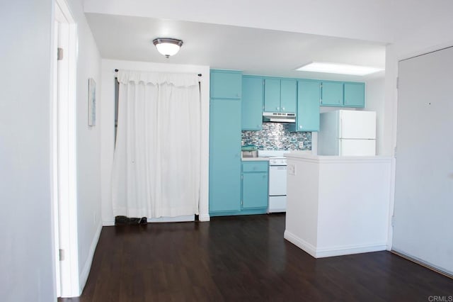 kitchen featuring decorative backsplash, white appliances, blue cabinetry, and dark hardwood / wood-style flooring