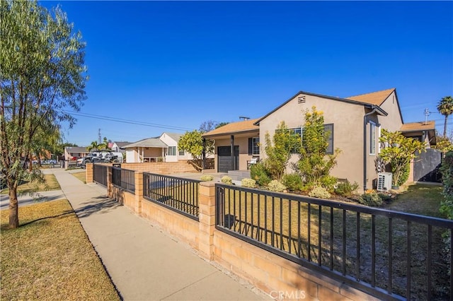 view of front of property with a front lawn