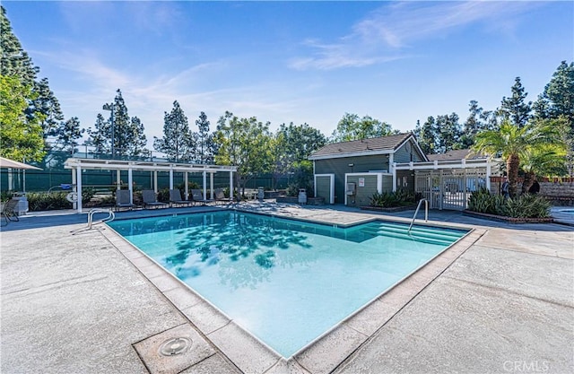 view of swimming pool featuring a patio