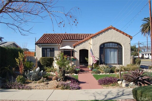 view of mediterranean / spanish-style house