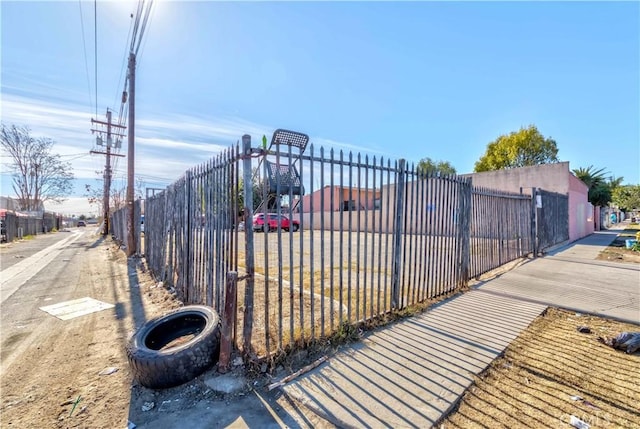 810 W 133rd St, Compton, CA 90222 - photo 6