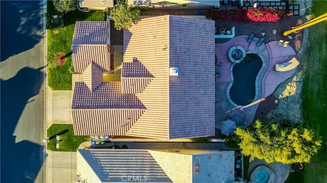 birds eye view of property