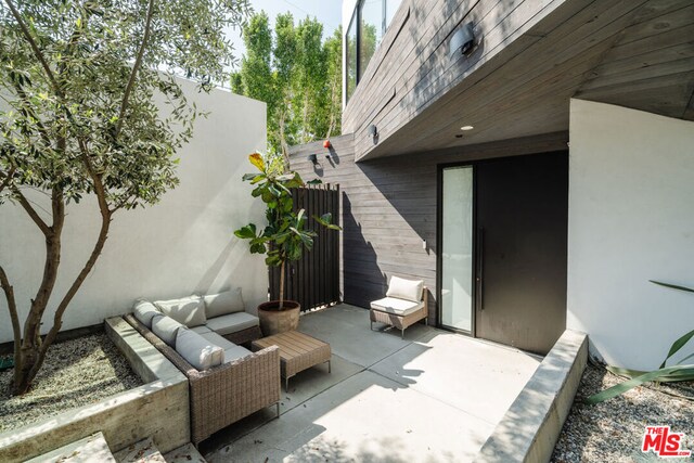 view of patio featuring an outdoor hangout area