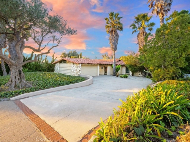 view of front of house with a garage