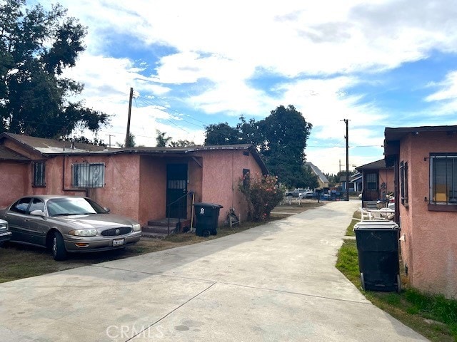 view of home's exterior