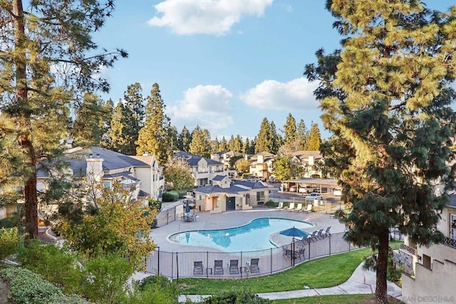 view of swimming pool featuring a patio