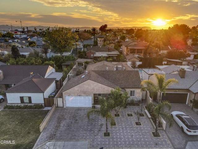 view of aerial view at dusk