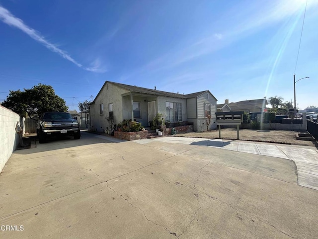 136 S Roosevelt Ave, Oxnard, CA 93030 - view of front facade featuring stucco siding