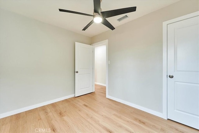 unfurnished bedroom featuring light hardwood / wood-style floors and ceiling fan