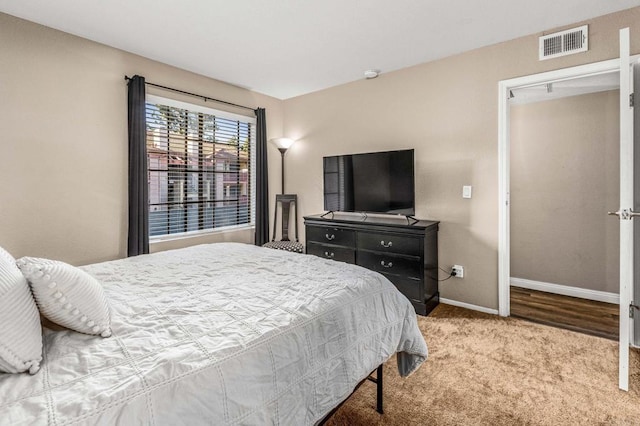 view of carpeted bedroom