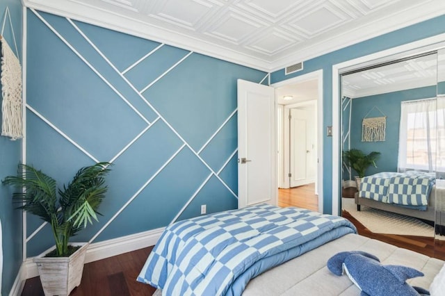 bedroom featuring hardwood / wood-style floors