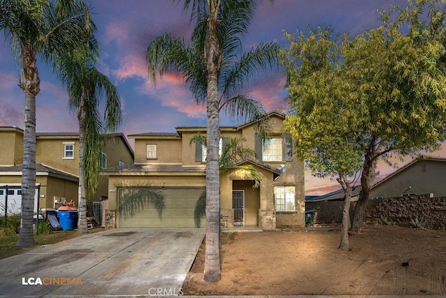 view of front facade featuring a garage