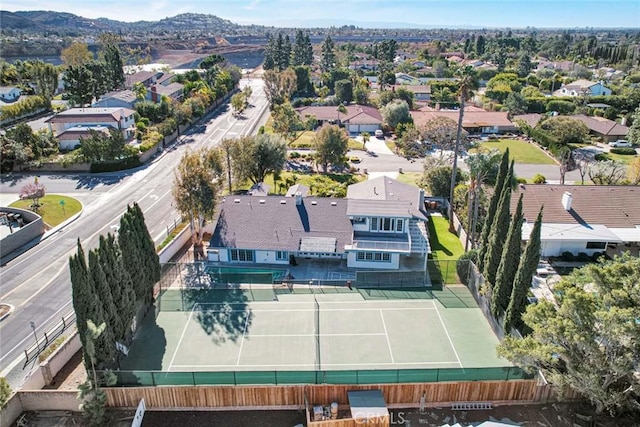 bird's eye view featuring a mountain view