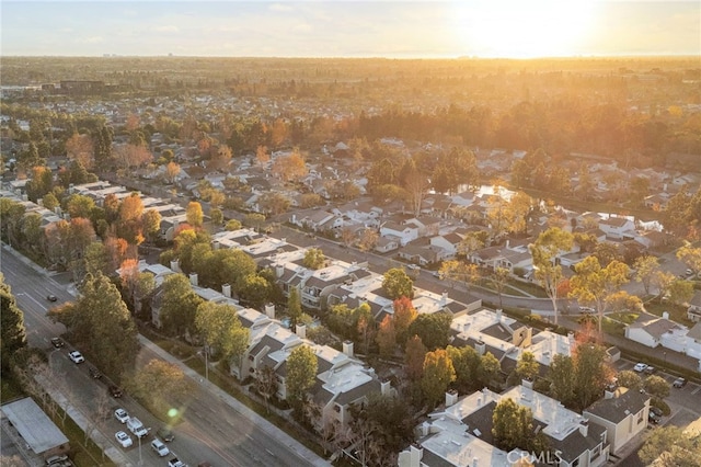 view of aerial view at dusk