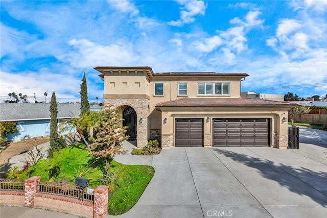 view of front of house featuring a garage