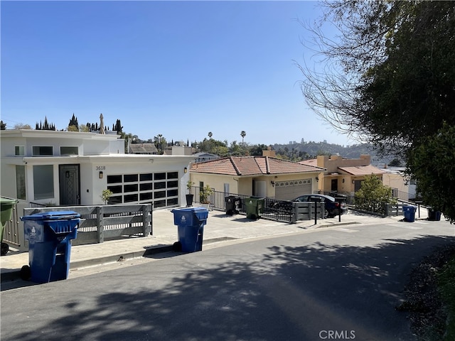 Listing photo 3 for 3634 Parrish Ave, Glassell Park CA 90065