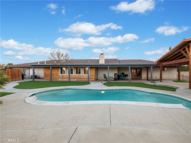 20276 Waco Rd, Apple Valley, CA 92308 - view of swimming pool featuring a patio