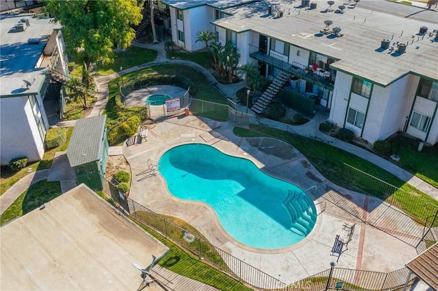 view of swimming pool featuring a patio