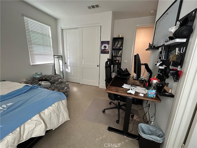 bedroom with a closet