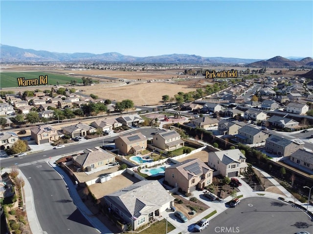 bird's eye view featuring a mountain view