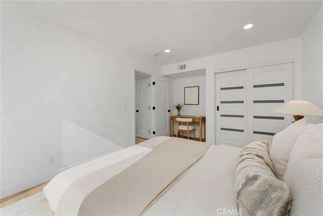 bedroom featuring a closet