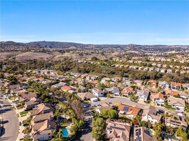 bird's eye view with a mountain view